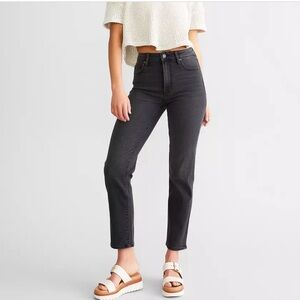 HIDDEN Tracey Cropped Women's Straight Black Jeans Size 25 Inseam 28